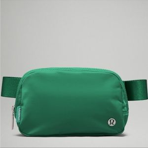 Emerald Green Lululemon Bag. NWT.